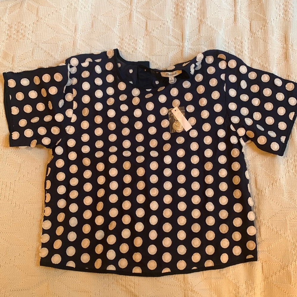 Navy textured dot madewell blouse. NWT